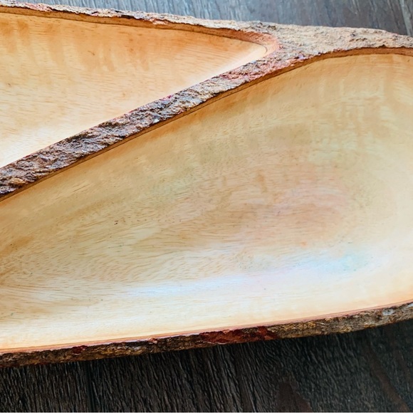 Roro handcrafted wooden bowl - Picture 2 of 12